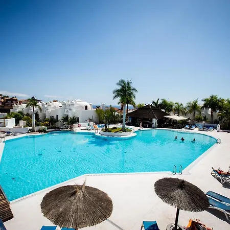 Go2tenerife Apart'manon Duplex W/ Solarium, Pools & Sea View 아파트 아데제